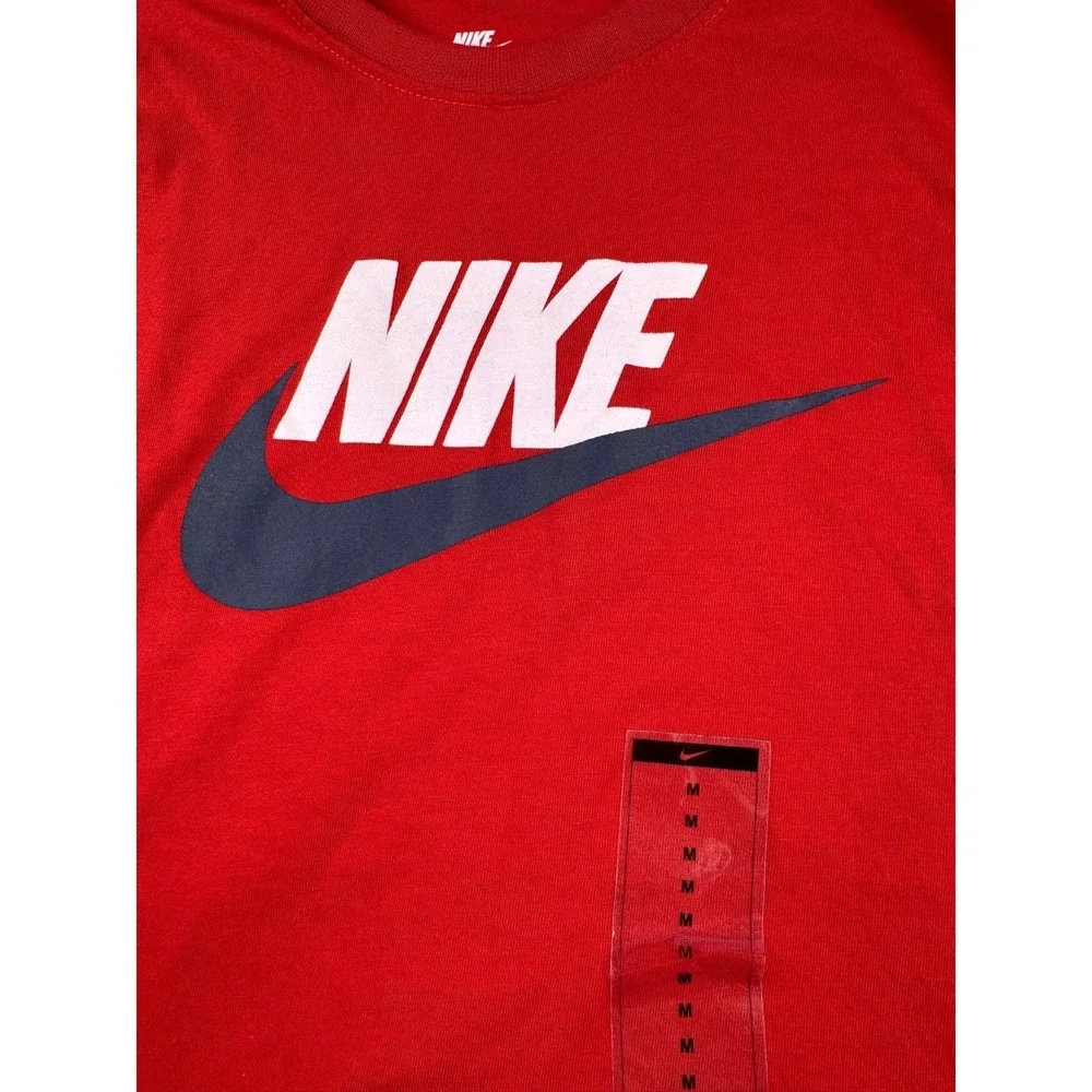 Nike T-Shirt‎ boys Medium Red Swoosh Logo Athletic Short Sleeve - NWT